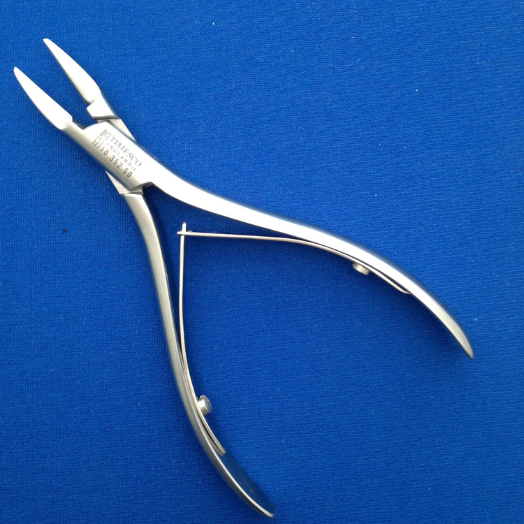 Thwaites Nail cutter