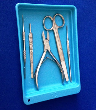 Instrument tray solid base