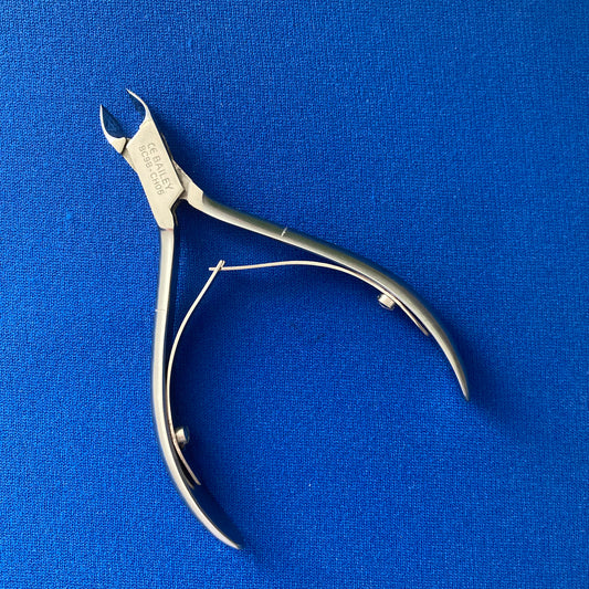Cuticle nipper