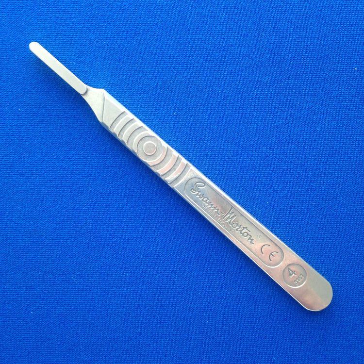 Scalpel handles