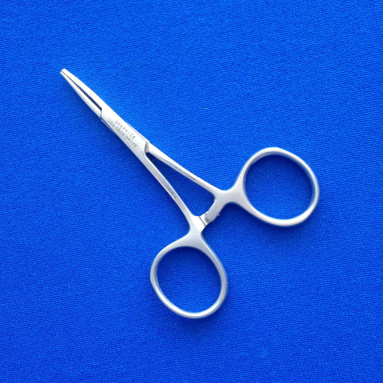 Mosquito forceps